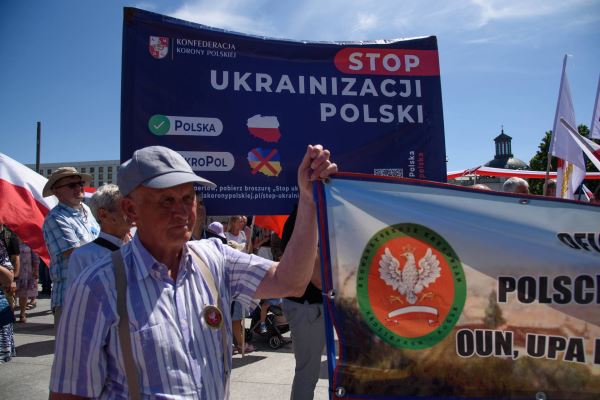 На фоне русофобии: почему поляки высказались за мирное урегулирование украинского конфликта1